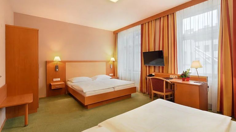 Htel Lucia - Chambre triple standard