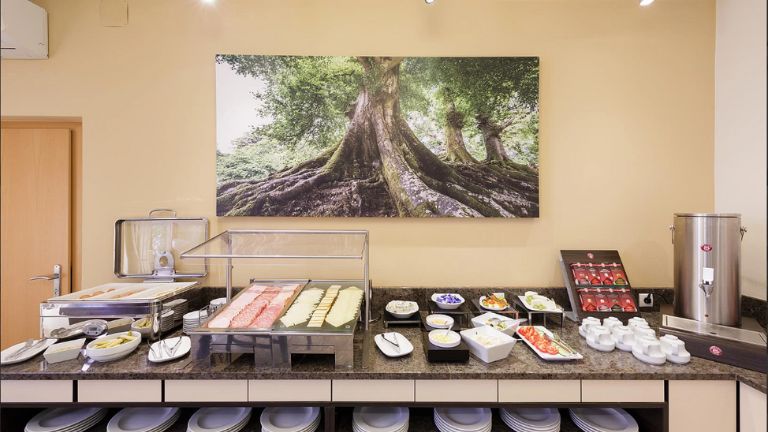 Htel Lucia - Petit-djeuner