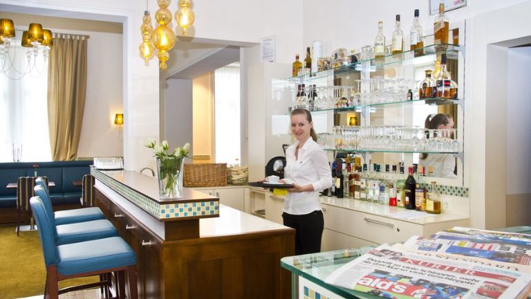 HiLight Suites Hotel - Bar
