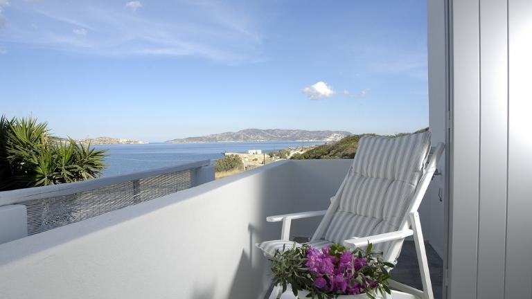 Kapetan Tasos Suites 3*sup Milos