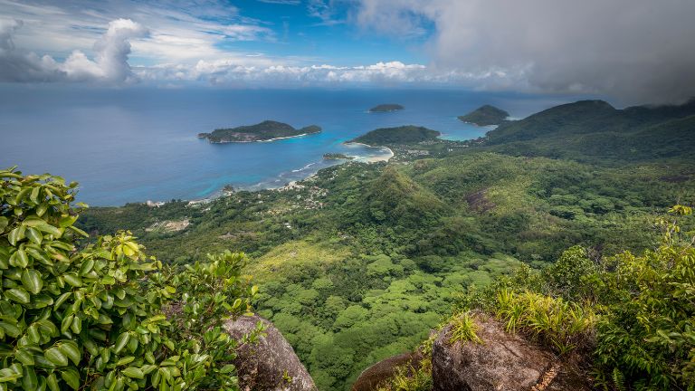 Seychelles - �le de  Mah� - point culminant Morne Blanc