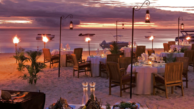 Sofitel Mauritius L'Imperial Resort & Spa, dner sur la plage