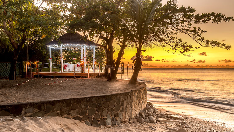 Htel East Winds, Sainte-Lucie - Almond Deck