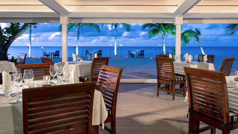 Galley Bay Resort & Spa, restaurant