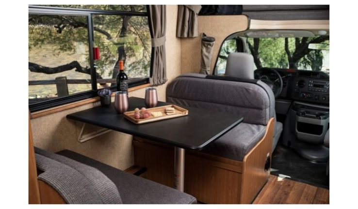 Intrieur camping car USA 3 personnes