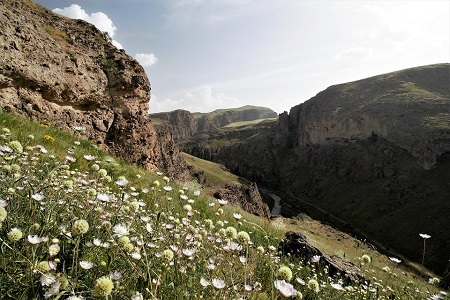 Valle-en-iran-Sensations-du-monde